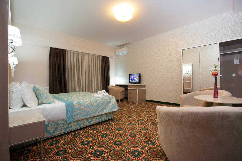 Hotel Romanita Baia Mare Exterior photo